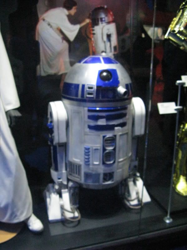 R2D2001.jpg