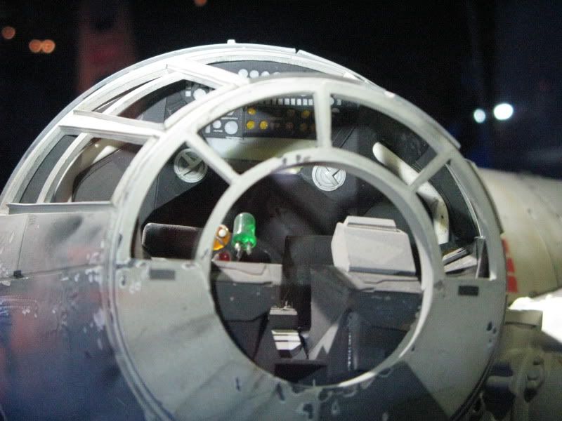 falconcockpit004.jpg