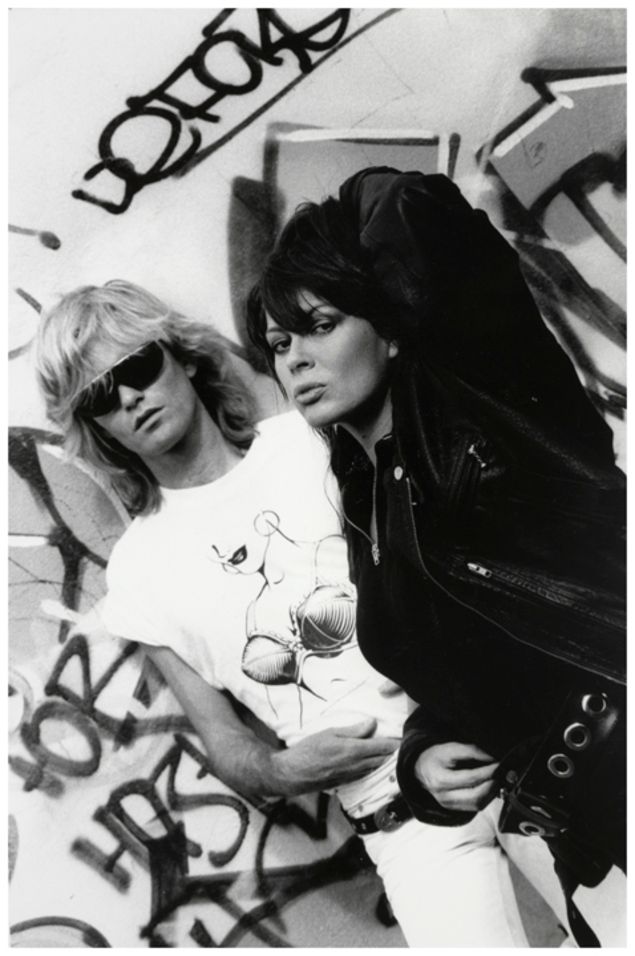 photo Divinyls_zpse765f06d.jpg