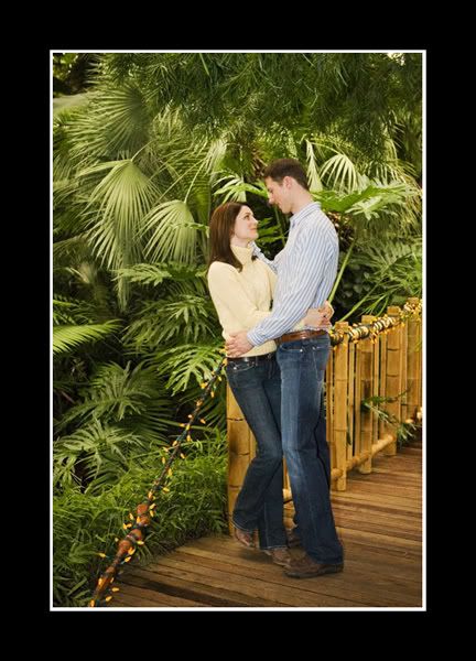 IMAGE: http://i60.photobucket.com/albums/h23/kiwinvan/Jocelyn_Dave/_MG_8358.jpg