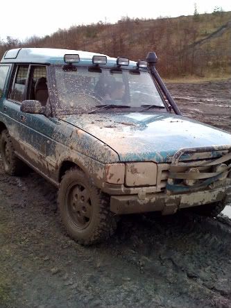 Land Rover Discovery Off Roader. Land Rover Discovery