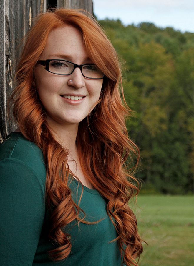 IMAGE: http://i60.photobucket.com/albums/h33/Airedale1/JessSENIORS/Jess3CROP_zpsb7bcef6b.jpg