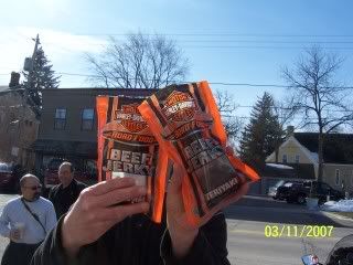 http://i60.photobucket.com/albums/h34/DavidLSI/2007%20Misc%20Bike%20Shot/coffee012.jpg