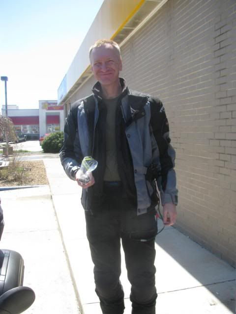 http://i60.photobucket.com/albums/h34/DavidLSI/Spring%20Break%20Out%20Ride%202009/SpringBreakout2009003.jpg