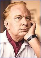 140px-L_Ron_Hubbard.jpg