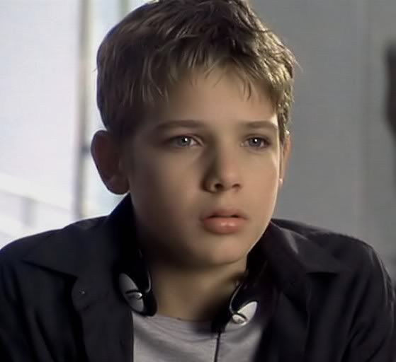 Max Thieriot - Gallery Colection
