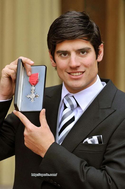  photo Alastair-Cook-was-at-Buckingham-Palace-to-receive-his-MBE-from-The-Queen-London-December-6-2011_zps532f5cab.jpg