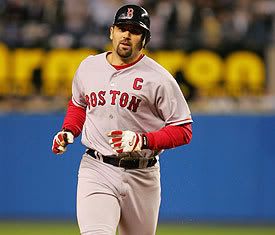 Javy Lopez to the Red Sox