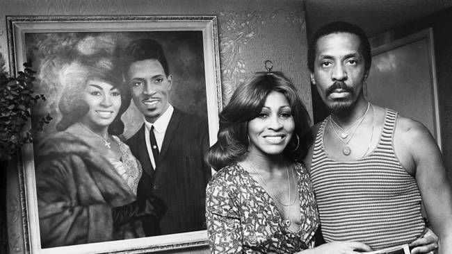 photo Ike_tina_home_portrait_zpsciuswcbx.jpg
