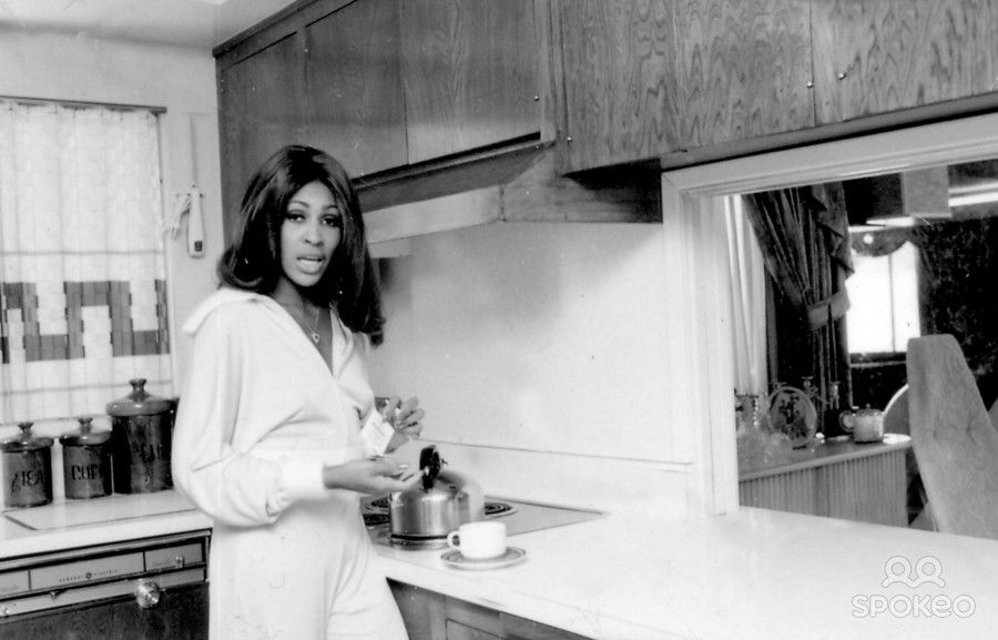 tina_turner_kitchen photo tina_turner_kitchen_zpsy1ty3c0q.jpg