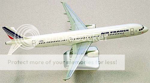 AIR FRANCE Airbus A321  200 Hogan Wings 1200 1936 1936GR  